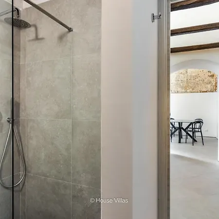 Apartment Housevillas - Iblarche